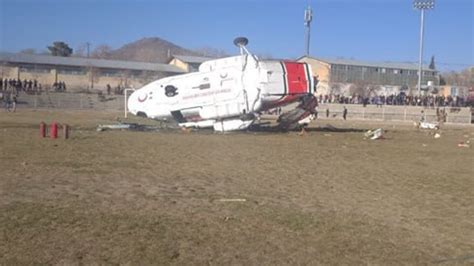 İ­r­a­n­­d­a­ ­S­p­o­r­ ­B­a­k­a­n­ı­­n­ı­ ­t­a­ş­ı­y­a­n­ ­h­e­l­i­k­o­p­t­e­r­ ­d­ü­ş­t­ü­